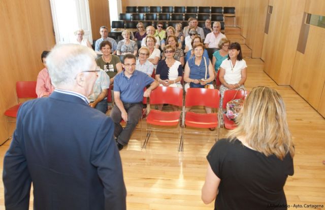 Los mayores clausuran Un Paseo por la Historia y Tradiciones de la Ciudad - 3, Foto 3