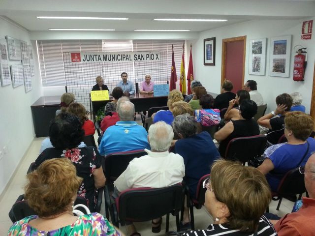 San Pío X pone en marcha una nueva iniciativa para que los vecinos vayan a la playa los lunes de agosto de forma gratuita - 3, Foto 3