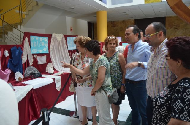 El encaje de bolillos sigue ganado adeptos - 2, Foto 2