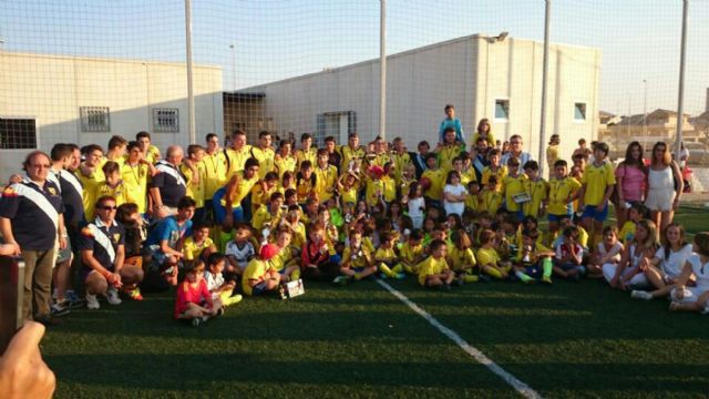 Las escuelas deportivas de La Manga festejaron su fin de curso - 1, Foto 1