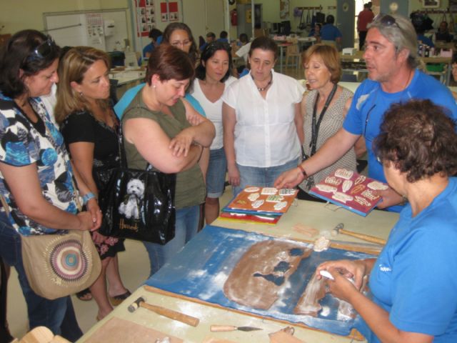 Alumnos del programa de Empleo y Formación de la ADLE se ponen al día - 1, Foto 1