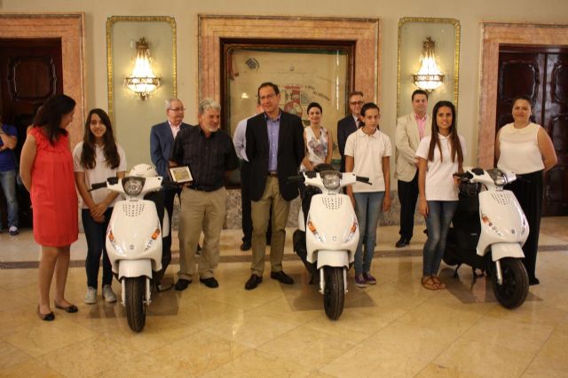 El Ayuntamiento premia a los escolares que quieren ser conductores y peatones responsables - 3, Foto 3