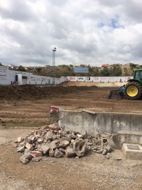 Comienzan las obras de construcción del campo de césped artificial en el Nicolás de las Peñas en Bullas - 3, Foto 3