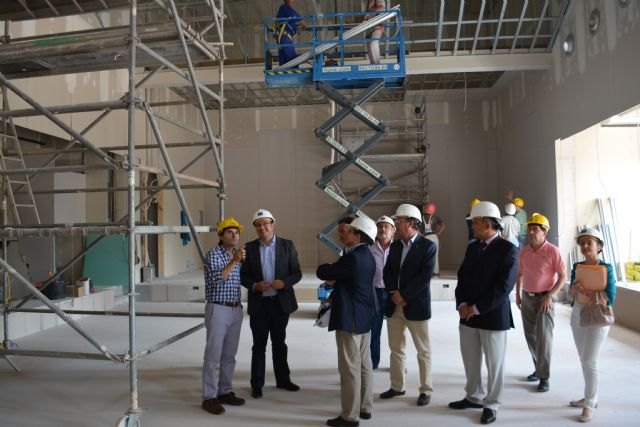 Las obras del IES Ramón Arcas de Lorca están ejecutadas al 75 por ciento y concluirán en agosto - 1, Foto 1