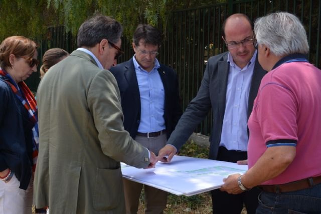 Las obras del IES Ramón Arcas de Lorca están ejecutadas al 75 por ciento y concluirán en agosto - 2, Foto 2