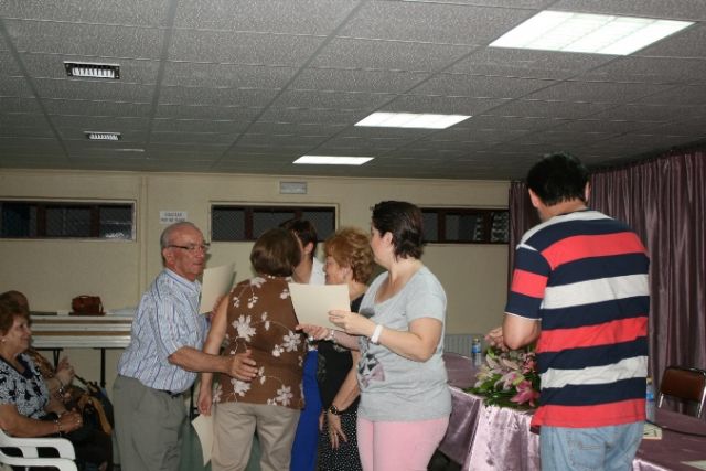 Unos 200 usuarios del Centro Municipal de Personas Mayores Pza. Balsa Vieja han participado en los ocho talleres formativos ofertados durante el curso 2013/14, Foto 9