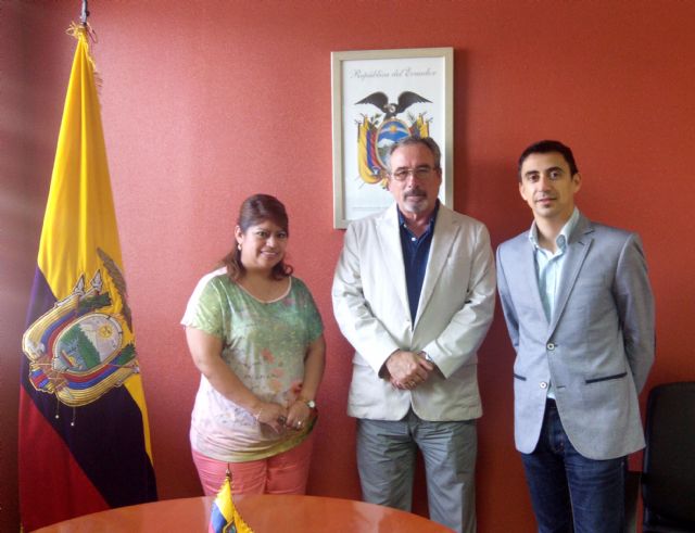 Encuentro entre UPyD Murcia y la cónsul de Ecuador - 1, Foto 1
