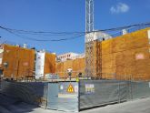 El Ayuntamiento felicita a los vecinos del edificio 'Puertas de Lorca', que han iniciado los trabajos para su reconstrucción