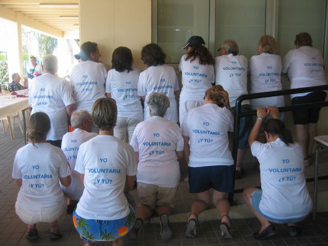 Más de cien voluntarios despiden el curso del banco del tiempo con una jornada festiva - 1, Foto 1