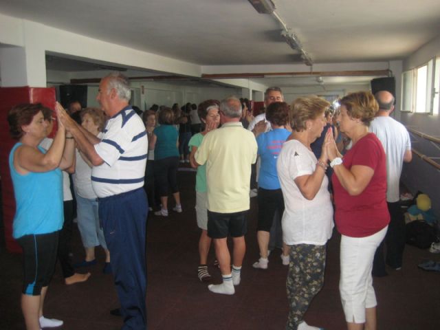 Los mayores se despiden del Curso de Gimnasia Energética - 1, Foto 1