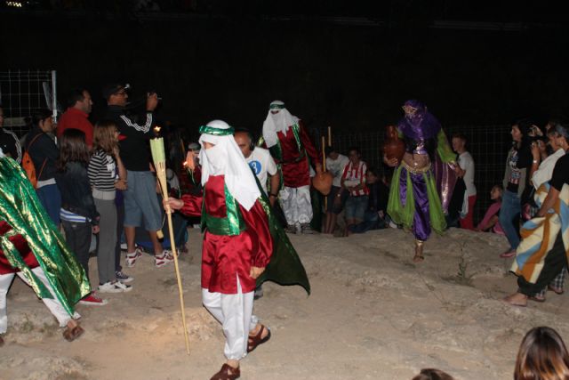 La noche mágica de San Juan se celebra en Bullas con la bajada de La Mora - 1, Foto 1