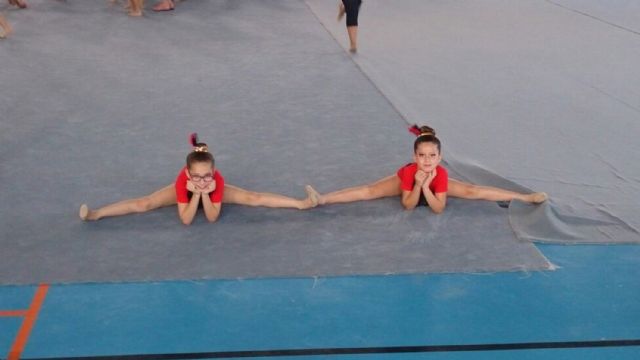 Gran fiesta de fin de curso de la escuela de gimnasia rítmica torreña - 1, Foto 1