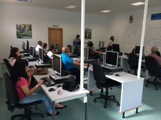 La II Ruta en Femenino visitará mañana el paraje natural del Charco del Zorro - 1, Foto 1