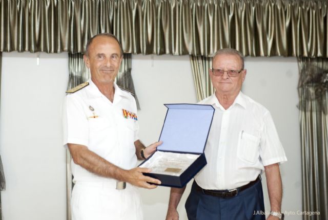 El Barrio Peral celebra sus 125 años con honores al inventor cartagenero - 4, Foto 4