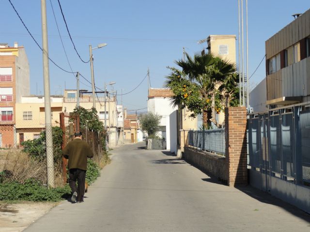 El Grupo Socialista reclamará en el Pleno aceras para la calle Vicente Baeza de Puente Tocinos - 1, Foto 1