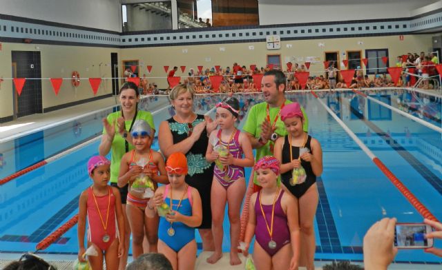 Cerca de 200 niños y niñas en el Trofeo de Natación Infantil 2014 de Puerto Lumbreras - 2, Foto 2