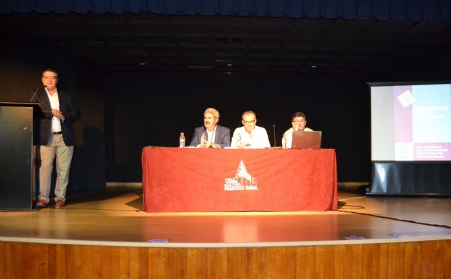 Un libro de matemáticas en recuerdo al maestro Francisco Martínez Abad - 2, Foto 2