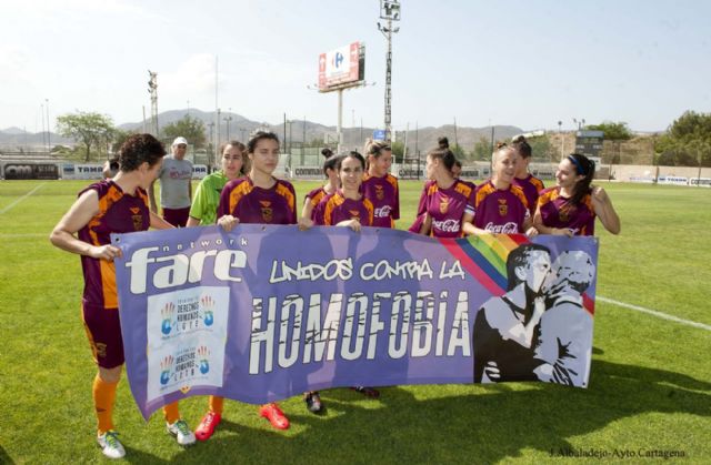 LGTB y el fútbol, unidos contra la homofobia - 3, Foto 3