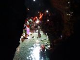 La Mora cumple con la tradición y baja a bañarse a las aguas del Río Mula en la noche mágica de San Juan