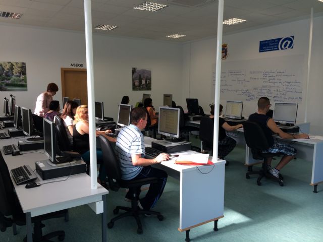 Juventud realiza un taller sobre Búsqueda de Empleo por Internet - 3, Foto 3