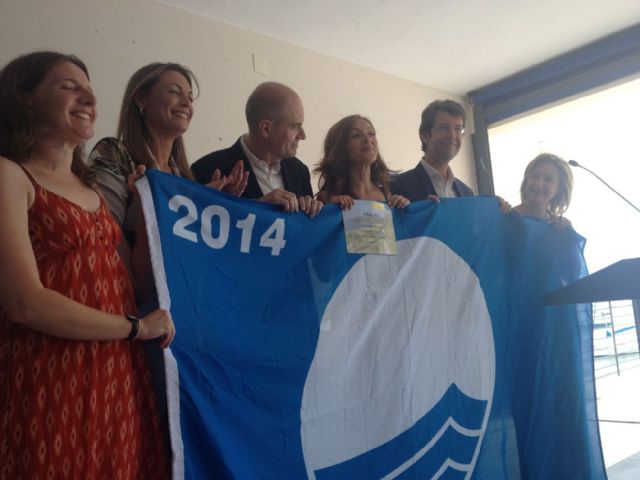 Cartagena recoge sus diez banderas azules en Santiago de la Ribera - 2, Foto 2