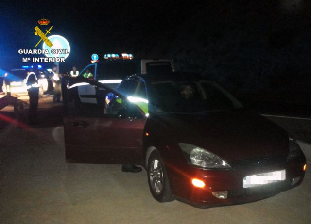 La Guardia Civil detiene a una persona por conducir 32 Km. en sentido contrario y cuadruplicando la tasa de alcoholemia - 1, Foto 1