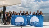 Juan Carlos Ruiz entrega las banderas azules de las playas de la Región, 'un valor añadido para atraer a más turistas extranjeros'