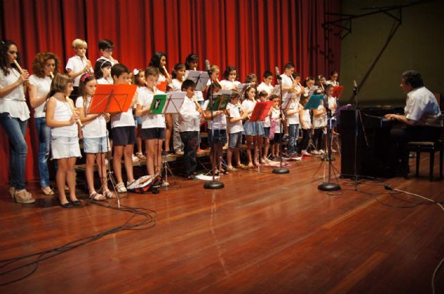 Finalizan las audiciones con las que se clausura el curso 2013/2014 de la Escuela Municipal de Música de Totana, Foto 8