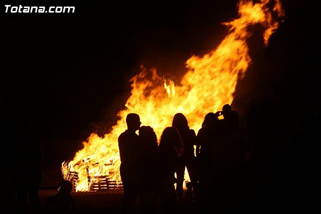 Bonfires of San Juan 2014, Foto 1