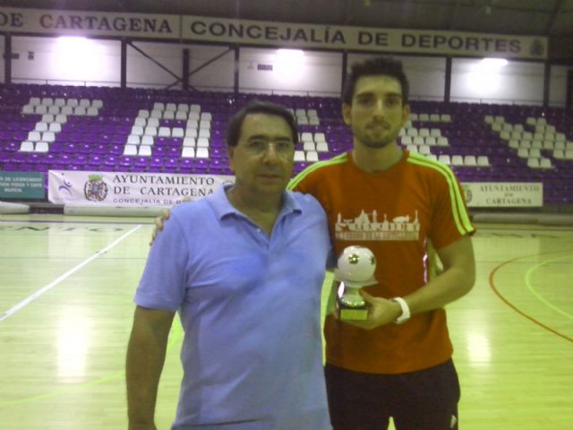 La deportividad preside la Liga de aficionados de fútbol sala - 2, Foto 2