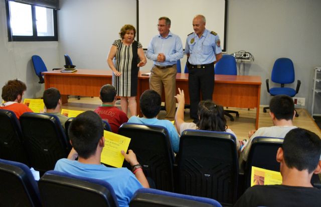 El Gabinete de Educación Vial distingue a los alumnos del Centro Ocupacional 'Urci' - 2, Foto 2