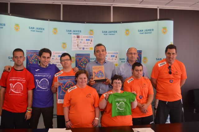 La Aidemarcha volverá a convertirse en la carrera nocturna más concurrida, alegre y solidaria del verano - 1, Foto 1