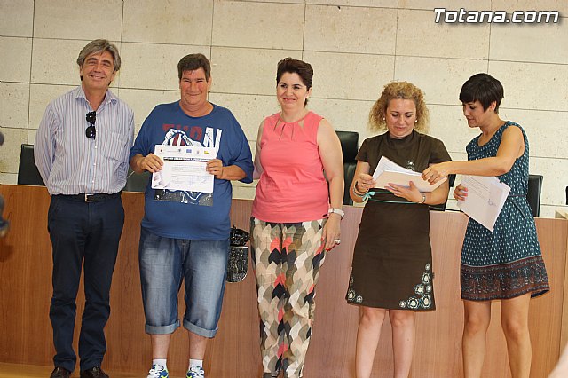 Miralles destaca la labor realizada por la Asociacin 