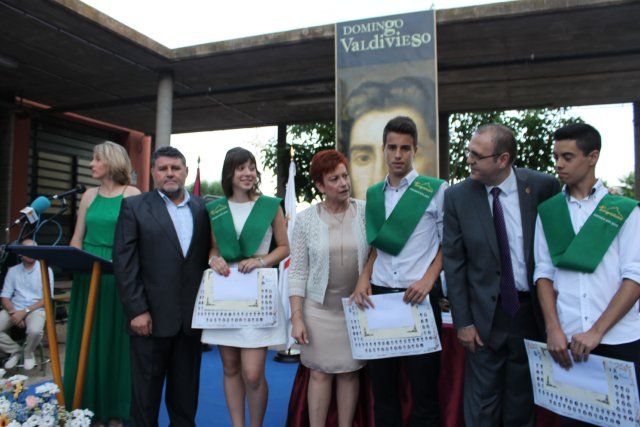 Ms de 130 alumnos del IES Domingo Valdivieso celebran su graduacin, Foto 5
