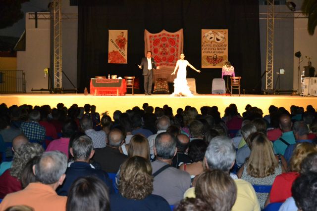 Más de 500 personas disfrutaron de Máximo Valverde y Eva Santamaría en Con ganas... de reír - 1, Foto 1