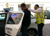 La Guardia Civil detiene a un agricultor por la supuesta compra de un grupo electrógeno robado