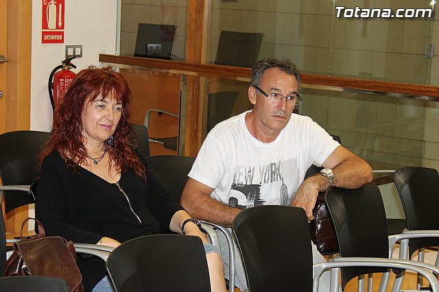 El ayuntamiento agradece a los estudiantes totaneros de la Universidad de Murcia la participacin en el Proyecto de Refuerzo Educativo - 5