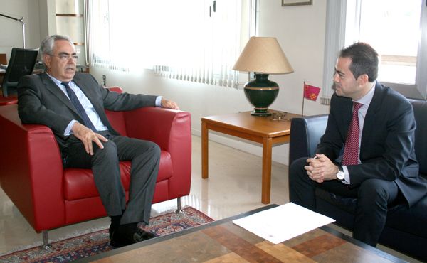 El alcalde de Lorquí traslada al consejero de Economía y Hacienda las necesidades del municipio - 1, Foto 1