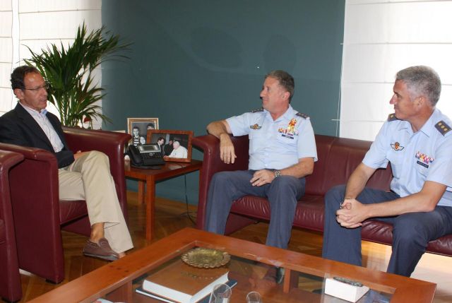 El Alcalde agradece al Coronel Gracia Cirugeda el trabajo desempeñado en los últimos años - 2, Foto 2