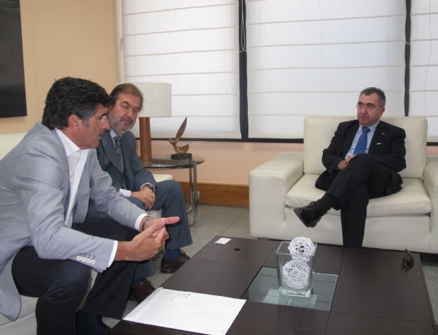 Reunión con el delegado en la Región de Murcia de la empresa constructora Serrano Aznar - 1, Foto 1