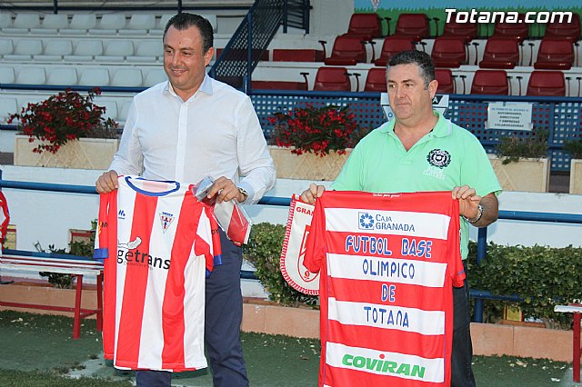 Olmpico de Totana y Granada CF, de Primera Divisin, suscriben un acuerdo de colaboracin - 4