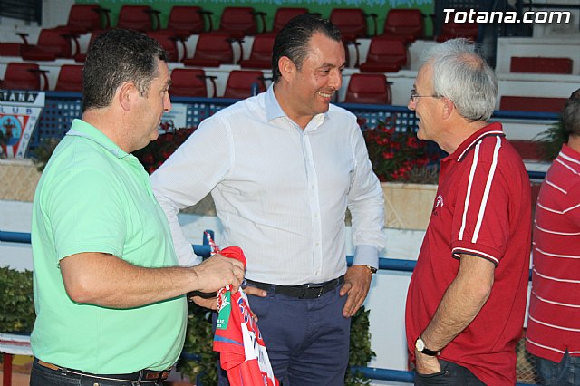Olmpico de Totana y Granada CF, de Primera Divisin, suscriben un acuerdo de colaboracin - 7