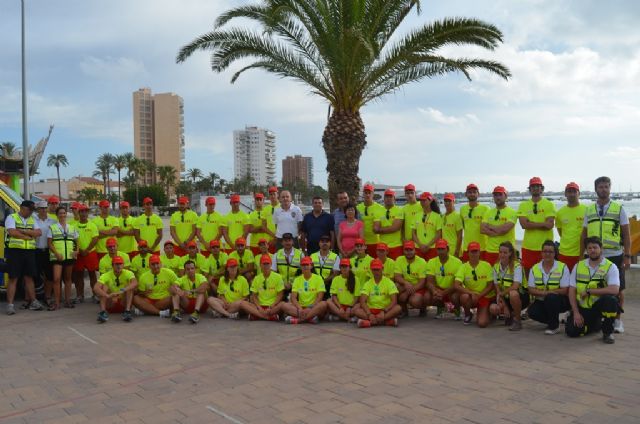 El Ayuntamiento incremento la vigilancia en playas con más puestos y un mayor horario de apertura - 2, Foto 2