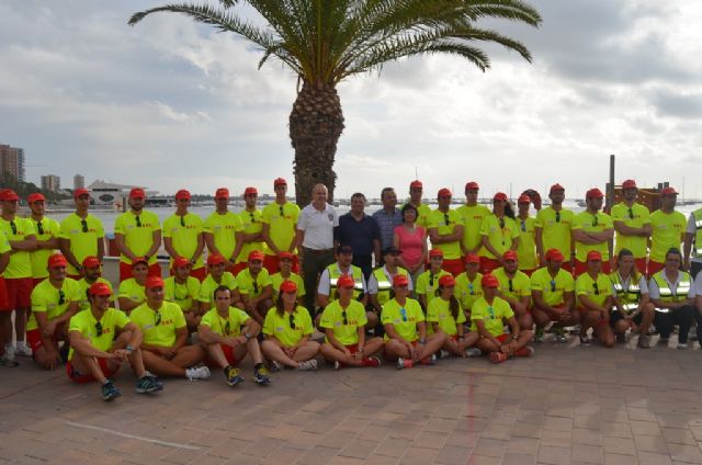 El Ayuntamiento incremento la vigilancia en playas con más puestos y un mayor horario de apertura - 3, Foto 3
