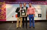 La Federacin Murciana de Ftbol premia al Ayuntamiento de guilas