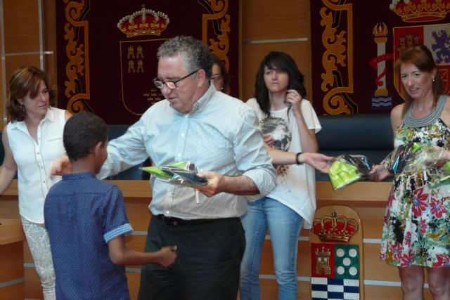 El Ayuntamiento de Molina de Segura acoge la visita de los niños saharauis de los campamentos de refugiados de Tindouf - 2, Foto 2