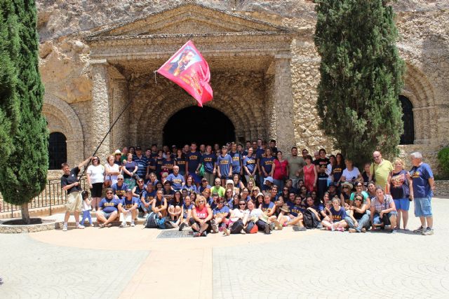 Los jóvenes de Los Barreros se encuentran con Nuestra Señora de la Esperanza después de tres días de camino - 1, Foto 1