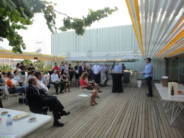 La ´Caña Emprendedora´ del Info se consolida para 200 emprendedores de la Región como un espacio de oportunidades de negocios - 1, Foto 1