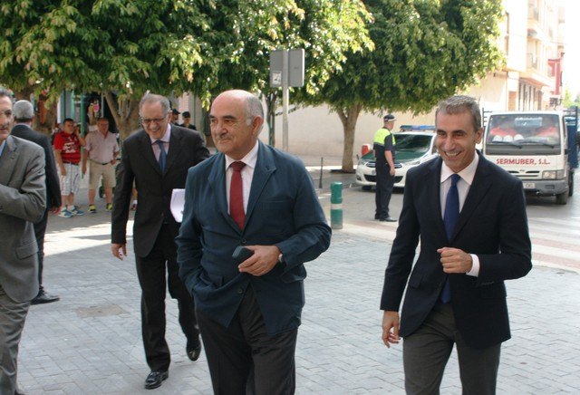 Garre afirma que el Gobierno regional y Fomento contemplan reiniciar las obras para terminar la autovía Zeneta-San Javier - 1, Foto 1