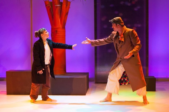 Esta noche tendrá lugar la representación de la obra de teatro “Fly, el hombre pájaro”, Foto 4